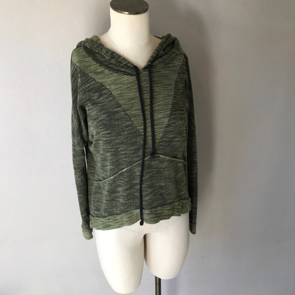 ANY OFFER - Anthropologie Paper Crane Pullover